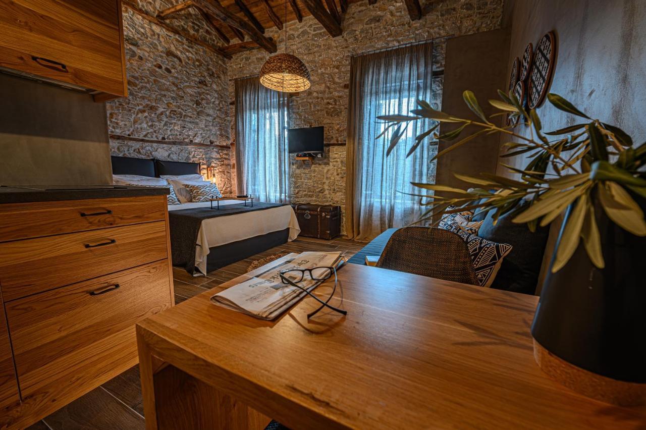 Aparthotel Cleopatra'S Miramare Damouchari Esterno foto